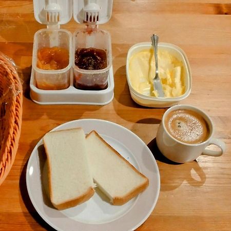 Tonarino Hostel For Backpackers Kobe Bagian luar foto
