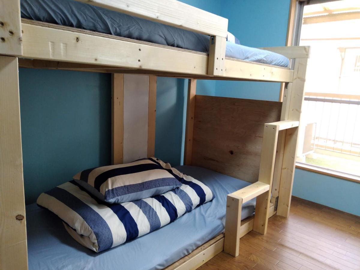 Tonarino Hostel For Backpackers Kobe Bagian luar foto