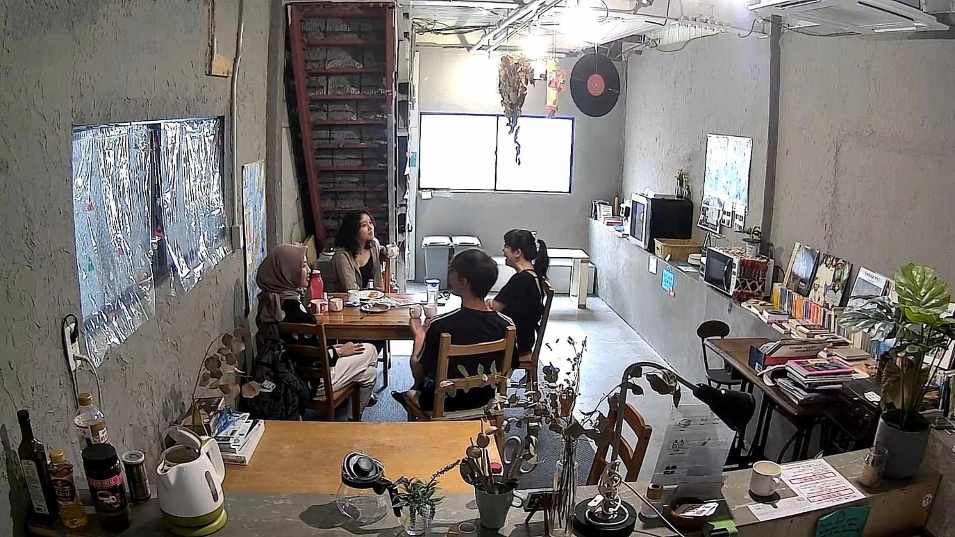 Tonarino Hostel For Backpackers Kobe Bagian luar foto