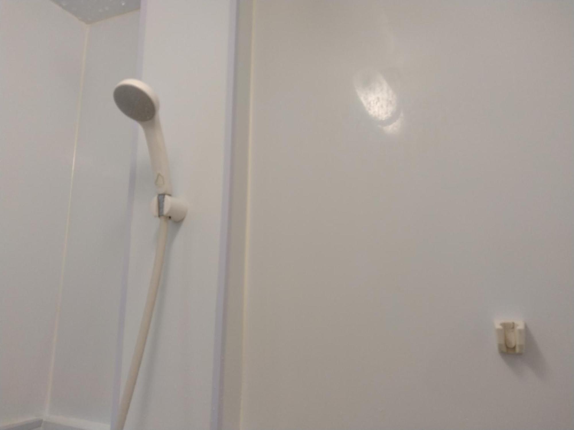 Tonarino Hostel For Backpackers Kobe Bagian luar foto
